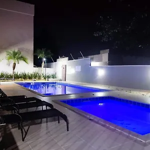 Apartamento Garden C/ Churrasqueira E Quintal Coberto Por Vidro Florianópolis